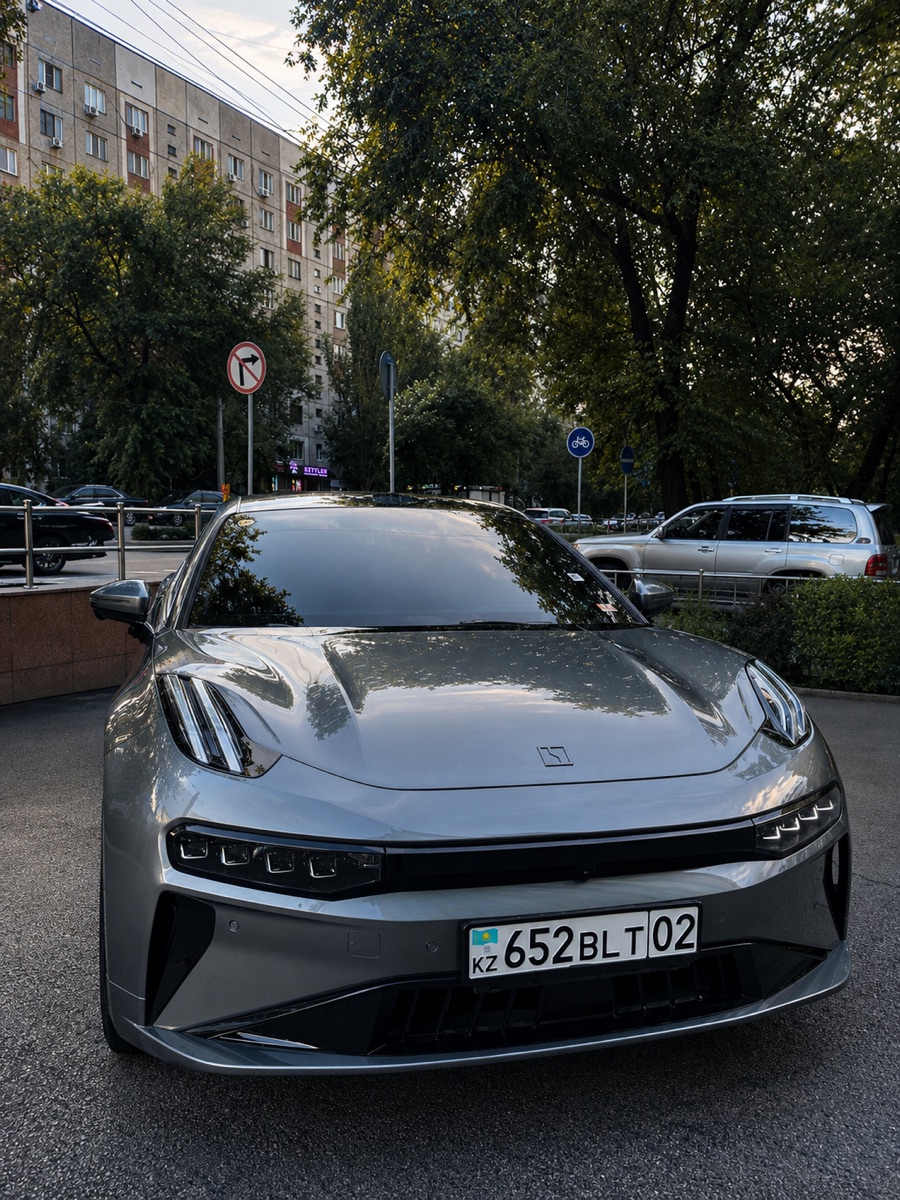 Выдача автомобиля клиенту — Евгений Хоботов
